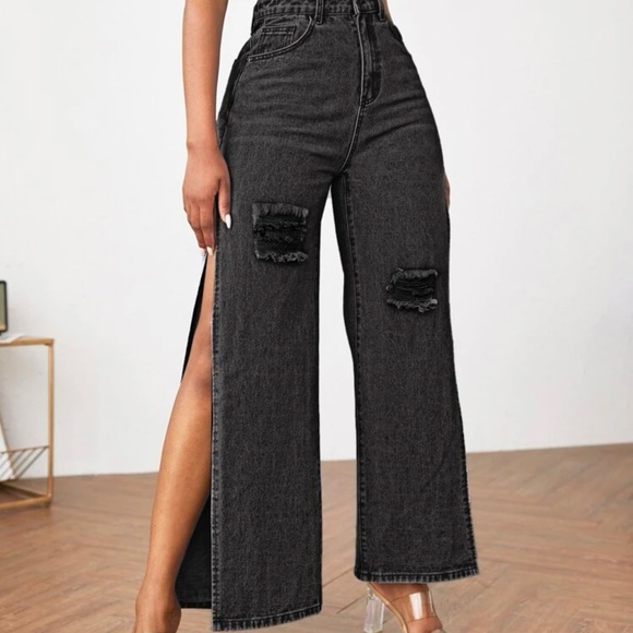 Jeans with a split up the side leg - Picture 3 of 6